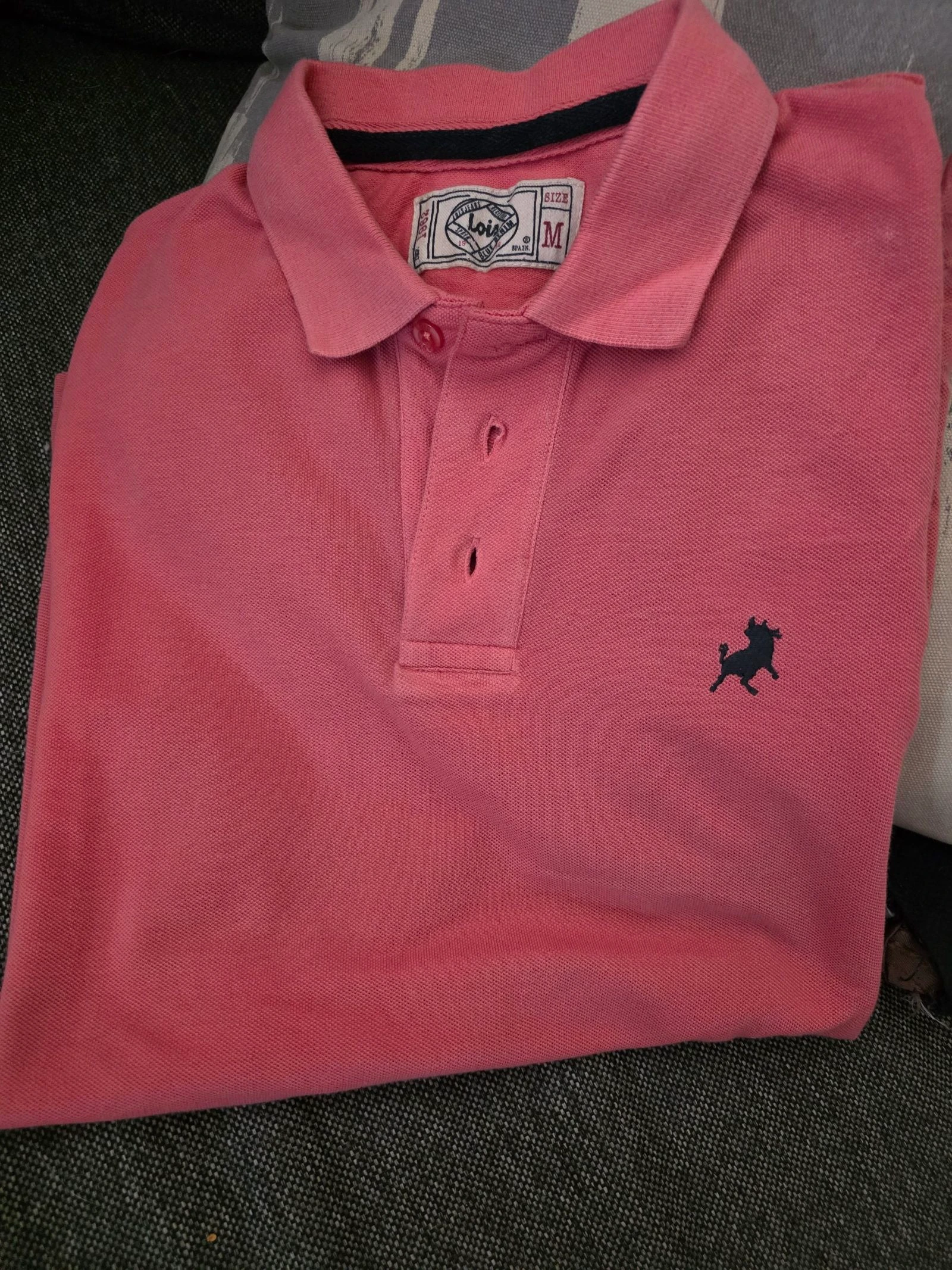 Polo de marca  Lois